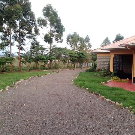Esniko Villa Narok Экстерьер фото