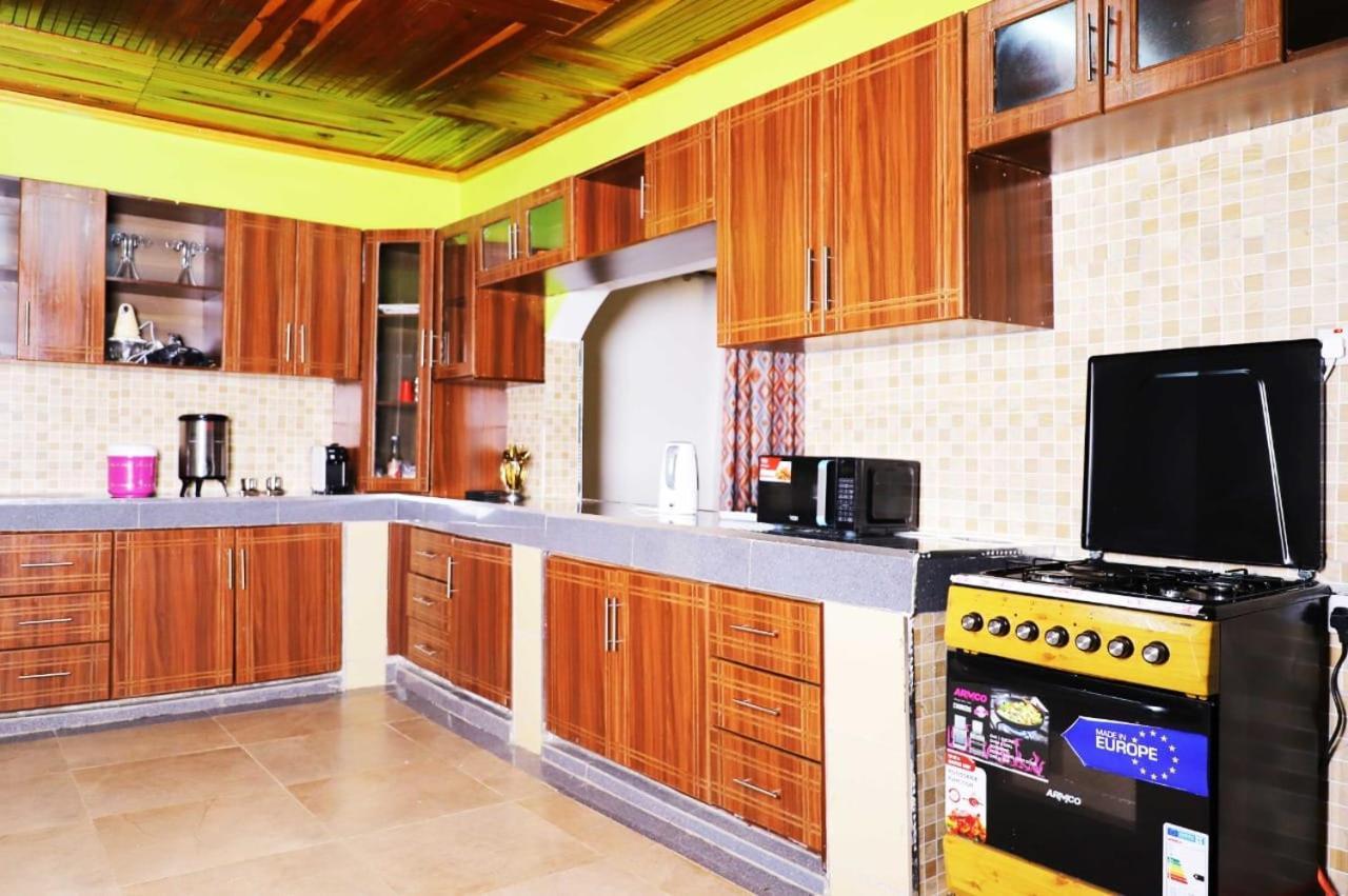 Esniko Villa Narok Экстерьер фото